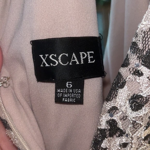 Dress worn once - Picture 3 of 8